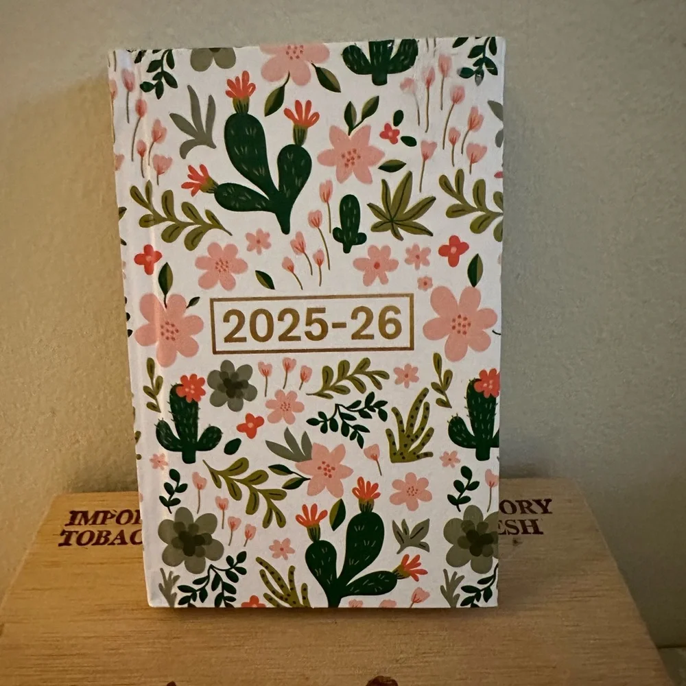 2025-2026 Two Year Planner Calendar Pocket Planner 6 x 4